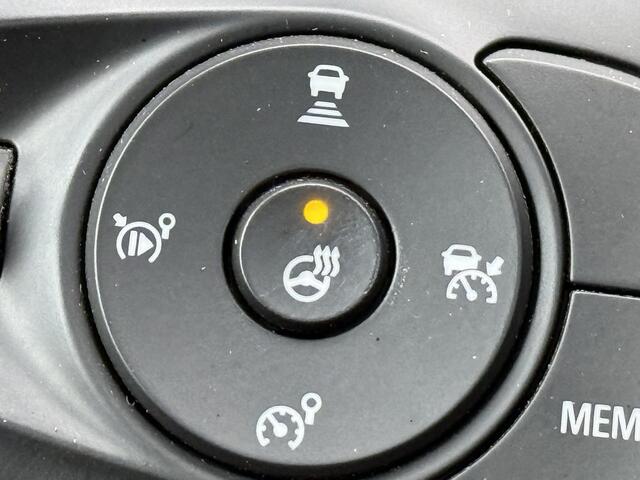 Opel e-Corsa BWJ 10-2020 | GS Line 136PK 50 kWh | PANO DAK | CLIMA | LEDER/STOF | NAVI | STOELVERW | CRUISE | 17'' LMV | PARK PILOT |