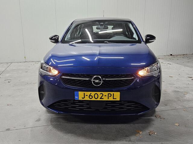 Opel e-Corsa Edition 50 kWh 3 fase | Panoramadak | Trekhaak | Cruise control | Keyless start | Edition+ Pakket | Verkeersbord detectie | Central deurvergrendeling met afstandsbediening |