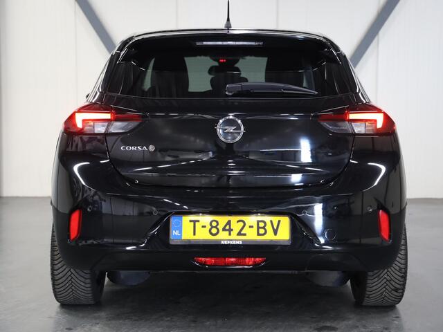 Opel e-Corsa Level 3 50kWh 136PK | 1ste eigenaar | ACCURAPPORT 96% | AppleCarPlay/AndroidAuto | Armsteun | Stoel/StuurVerwarming | Winterpakket | LEER/Stof | 17"LMV | Parkeersensoren | LED | AUTOMAAT | Isofix | Privacy Glass | Warmtepomp | LM Velgen |