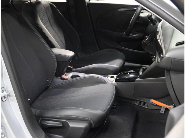 Opel e-Corsa Elegance 50kWh 136PK | 1ste eigenaar | AppleCarPlay/AndroidAuto | ACCURAPPORT 93% | 3 FASE | Armsteun | Camera | Dodehoekdetectie | Keyless | Navigatie | AUTOMAAT | Parkeersensoren | Isofix |