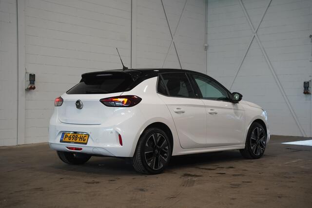 Opel e-Corsa Elegance 50 kWh | 3 Fase | Apple Carplay | Navigatie | Camera