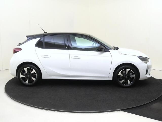 Opel e-Corsa Electric 50 kWh | Comfort-pakket | Apple Carplay/Android | cruise control | electronic climate control | LED koplampen | lichtmetalen velgen 16" | rijstrooksensor met correctie | warmtepomp |