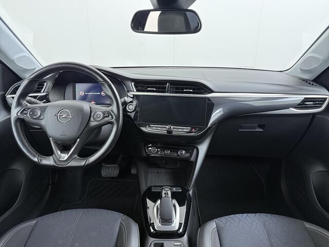 Opel e-Corsa Elegance 50 kWh SOH 93% Navi Ecc 360°Camera Apple Carplay Android Auto Cruise Control Pdc Dodehoek detectie Keyless Draadloze telefoonlader Privacy Glas Lmv Isofix Led Regen-Lichtsensor Lane Assist Origineel Nederlandse Auto Zeer compleet!