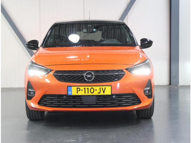 Opel e-Corsa Ultimate 50kWh 136PK | 1ste eigenaar | AppleCarplay/AndroidAuto | ACCU 95% | Glazen dak | LEER/Alcantara | Camera | Navigatie | matrixLED | Stuur/stoelverwarming | AUTOMAAT | Parkeersensoren | Two-Tone | Warmtepomp |Keyless | Isofix | Privacy Glass | Trek