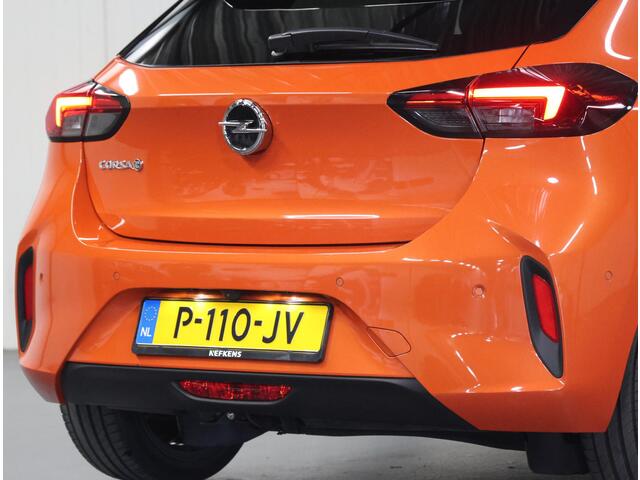 Opel e-Corsa Ultimate 50kWh 136PK | 1ste eigenaar | AppleCarplay/AndroidAuto | ACCU 95% | Glazen dak | LEER/Alcantara | Camera | Navigatie | matrixLED | Stuur/stoelverwarming | AUTOMAAT | Parkeersensoren | Two-Tone | Warmtepomp |Keyless | Isofix | Privacy Glass | Trek