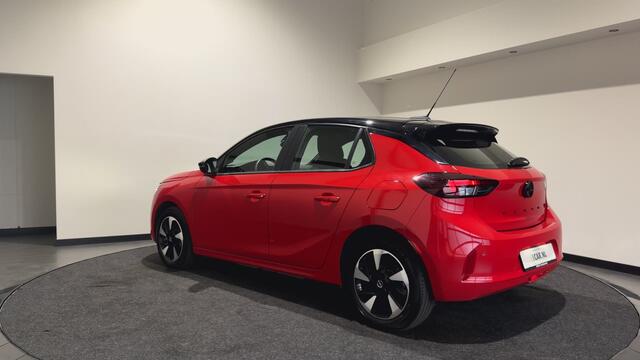 Opel e-Corsa Electric Yes 50 kWh | Carplay | Warmtepomp | 11 kW 3-fase | LMV 16'' | Bi-Color Dak | Soh (batterijcheck) Waarde 99,3 %
