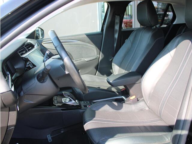 Opel e-Corsa Elegance 50 kWh | Ledere bekleding / Pano / stoel-stuur verwm.