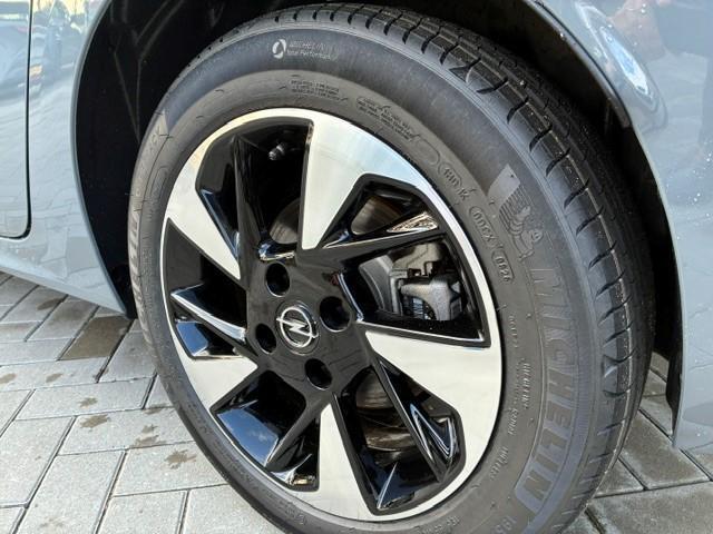 Opel e-Corsa Electric Long Range GS 51 kWh | Camera | Winterpakket | LM-Velgen | GS Stoelen | Park Pilot | 3-Fase | Led Verlichting |