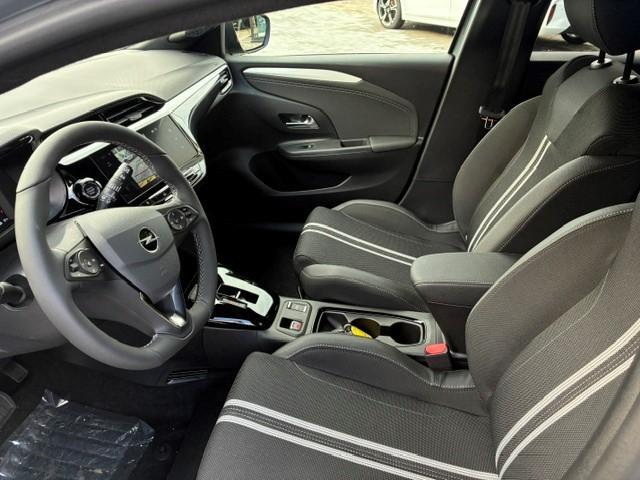Opel e-Corsa Electric Long Range GS 51 kWh | Camera | Winterpakket | LM-Velgen | GS Stoelen | Park Pilot | 3-Fase | Led Verlichting |
