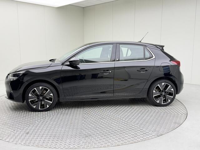 Opel e-Corsa Elegance 50 kWh | Climate control | Navigatie fullmap | Keyles | Pdc achter | Stoel/stuurverwarming | Carplay | Cruise control | bluetooth