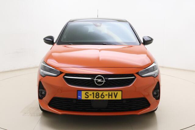 Opel e-Corsa Ultimate 50 kWh 136pk | Full Options | Massagestoel | Camera | Adaptive Cruise Control | Navigatie | Keyless Entry en Start | LED Verlichting