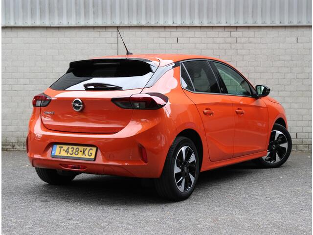 Opel e-Corsa Level 3 50 kWh 136pk | Accu 95% | Lichtmetalen velgen | Apple Carplay & Android Auto | Armsteun – foto 3
