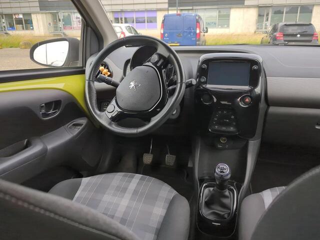 Peugeot 108 1.0 e-VTi Allure Apple Carplay/Camera/Climate Control/Donker glas/GEEN AFLEVERKOSTEN