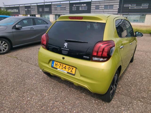 Peugeot 108 1.0 e-VTi Allure Apple Carplay/Camera/Climate Control/Donker glas/GEEN AFLEVERKOSTEN