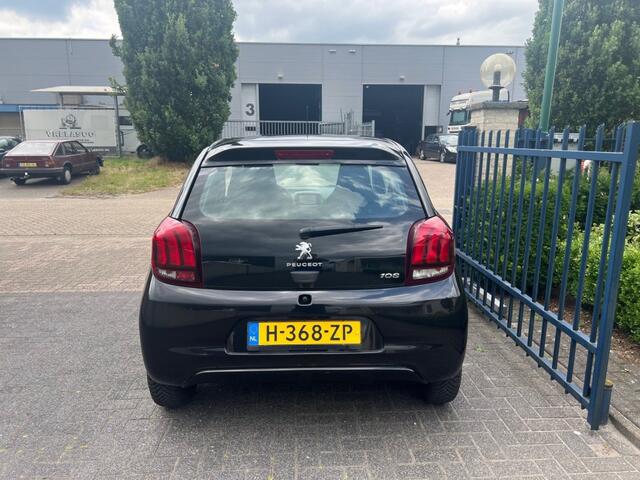 Peugeot 108 1.0 E-VTI ACTIVE Airco Navi Achteruitrijcamera Mistlampen voor Dagrijverlichting