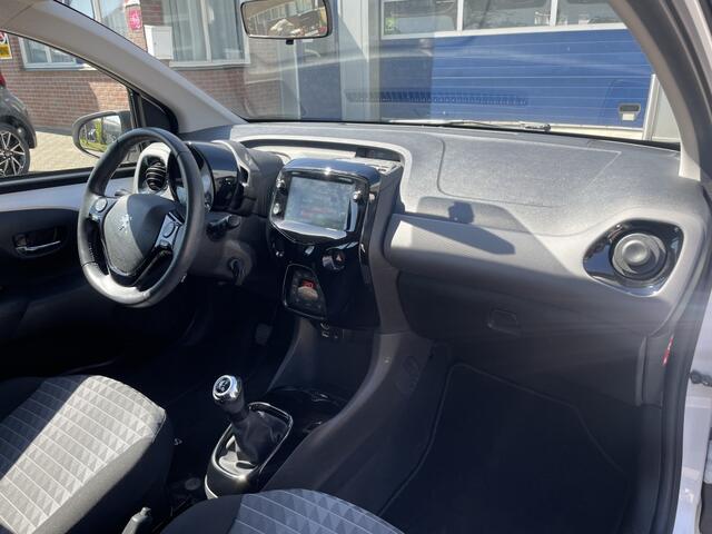 Peugeot 108 1.0 e-VTi Allure | achteruitrijcamera | rijklaarprijs | airco |