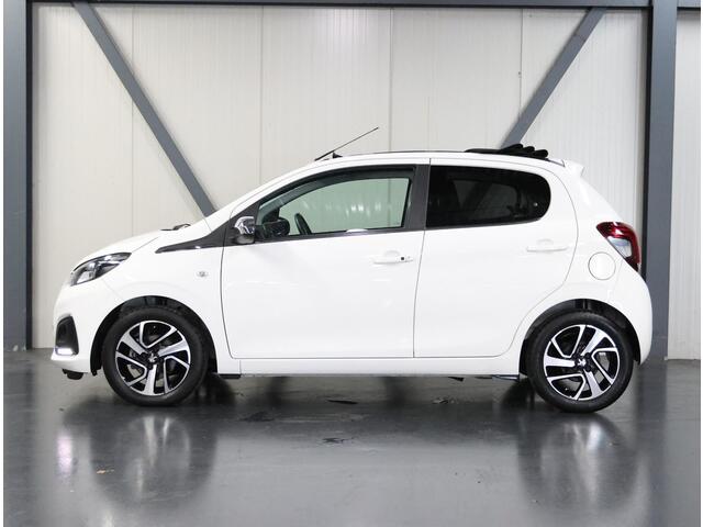 Peugeot 108 1.0 e-VTi Allure TOP! | AUTOMAAT | AppleCarplay/AndroidAuto | Climate Control | Navigatie | LED | Camera | LEER | Stoelverwarming | 15"LMV | Isofix | Privacy Glass | Vouwdak/Cabrio | UNIEK!! |