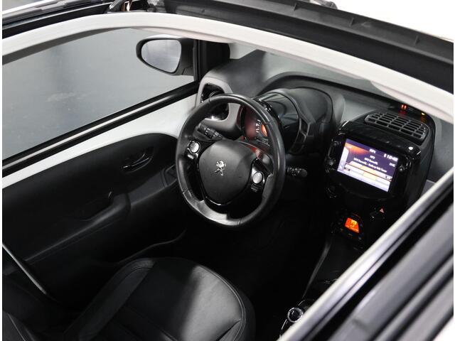 Peugeot 108 1.0 e-VTi Allure TOP! | AUTOMAAT | AppleCarplay/AndroidAuto | Climate Control | Navigatie | LED | Camera | LEER | Stoelverwarming | 15"LMV | Isofix | Privacy Glass | Vouwdak/Cabrio | UNIEK!! |