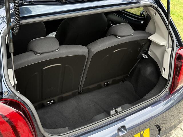 Peugeot 108 1.0 VTi Allure AUTOMAAT