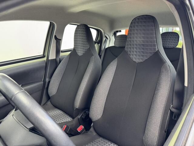 Peugeot 108 1.0 e-VTi Allure | Fietsendragersteun | Apple carplay/Android auto | Prijs is rijklaar!