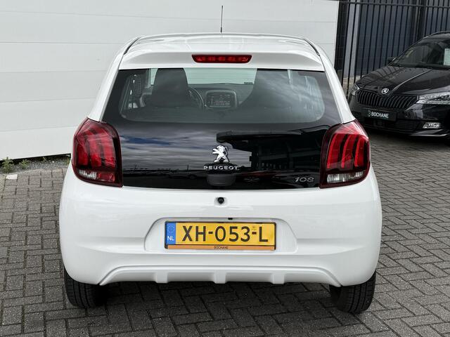 Peugeot 108 1.0 e-VTi Active | 5-Deurs | Automaat | Camera | Apple Carplay | Allseason
