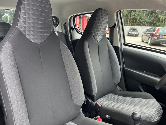 Peugeot 108 1.0 e-VTi Active 1e Eign. Dealer Onderh. Incl. Grote Beurt
