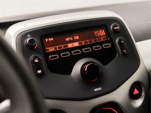 Peugeot 108 1.0 e-VTi Active Sport (AIRCO, 5 DEURS, BLUETOOTH, SPORTSTOELEN, CRUISE, ELEK RAMEN, NIEUWE APK, NIEUWSTAAT)