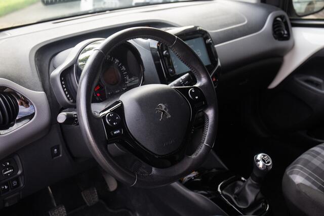 Peugeot 108 1.0 e-VTi Allure , Camera, Carplay,
