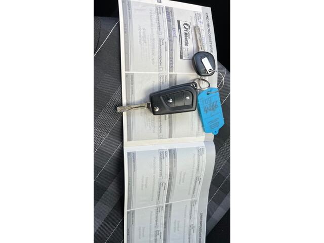 Peugeot 108 1.0 e-VTI Allure