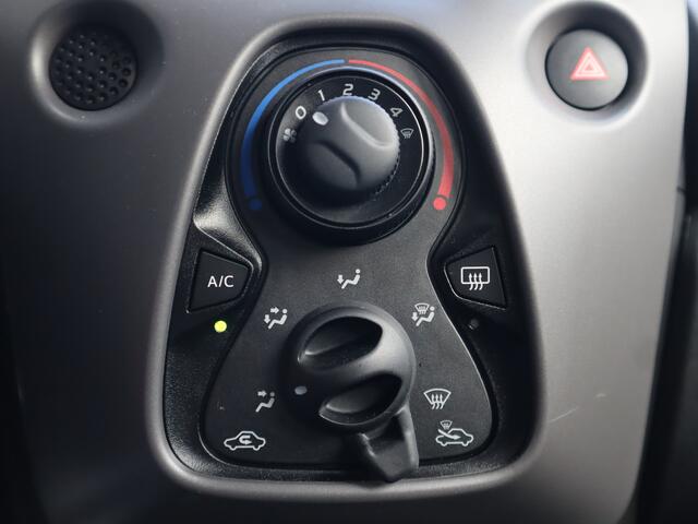 Peugeot 108 1.0 e-VTi Active zeer weinig km's