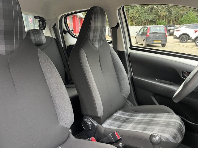 Peugeot 108 1.0 e-VTi Active Apple Carplay All-Season Bnd