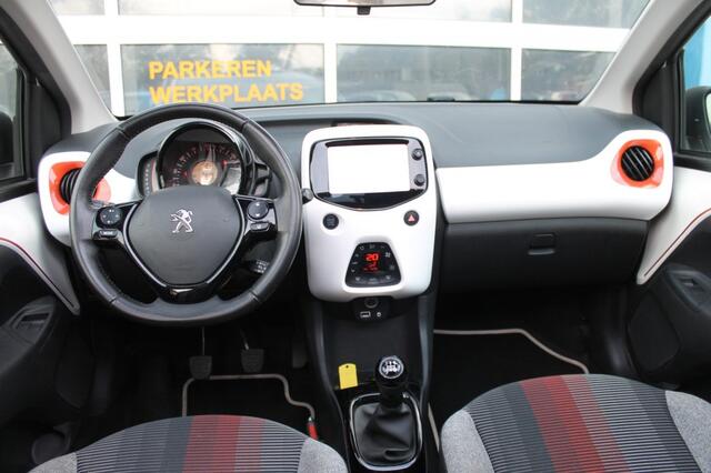 Peugeot 108 1.0 E-VTI PREM. TOP Roland Garros