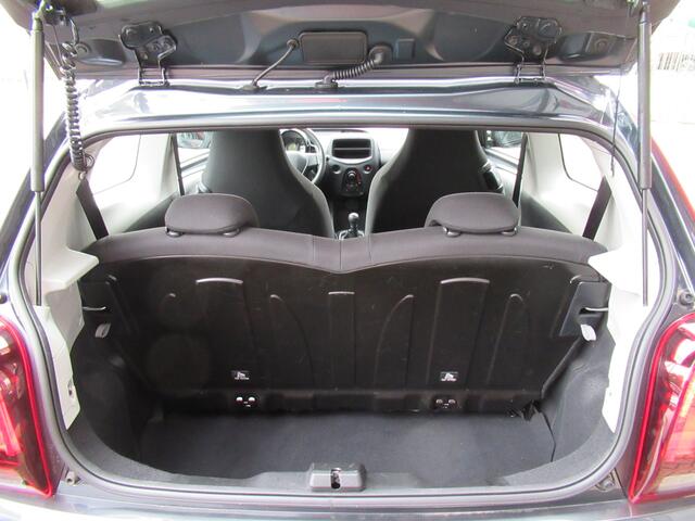 Peugeot 108 1.0 e-VTi Access | LED Dagrijverlichting | 1ste Eigenaar | Zuinig | Incl. BOVAG Garantie | Metallic Lak |