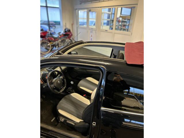 Peugeot 108 1.2 Puretech Allure Cabrio | Stoelverwarming | Apple carplay | Climate control | Begrenzer | LM Velgen