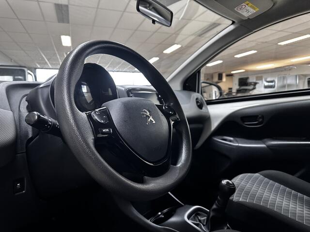 Peugeot 108 1.0 e-VTi Active/ LED Dagrijverl./ Camera!/ Apple+Android/ Airco/ DAB+/ Multi.Stuur/ Elek.Pakket/ Isofix/ C.V.Afstand.