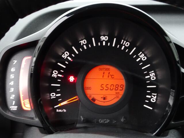 Peugeot 108 1.0 e-VTi Active Airco, mistlampen, dagrijverlichting, extra donker glas achter, elektrische ramen, centrale vergrendeling, enz.