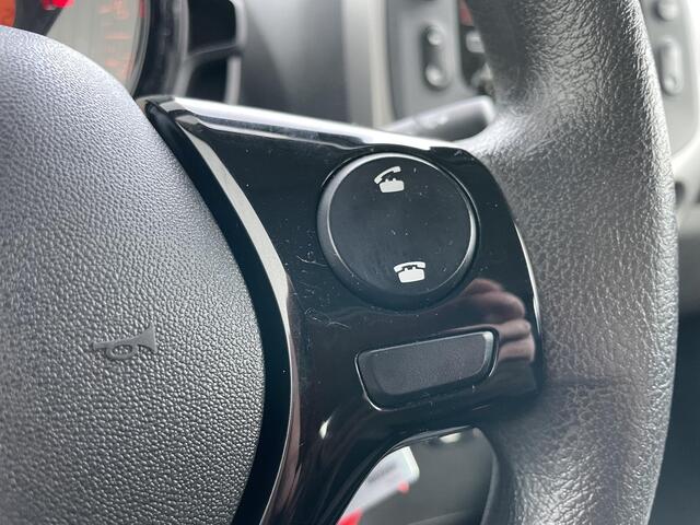 Peugeot 108 1.0 e-VTi Envy / Airco / Telefoon / Radio CD / CDV / Elektrisch bedienbare ramen / Airbags.