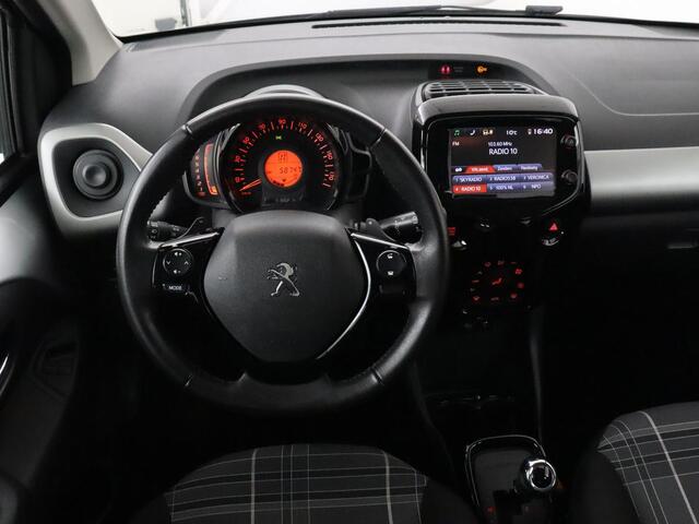 Peugeot 108 1.0 VTi Allure | 58.700km NAP | Camera | Climate control | Elektrische ramen | Bluetooth | Centrale vergrendeling | LED | Getint glas