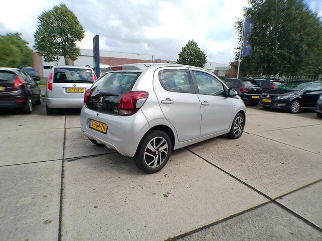 Peugeot 108 1.0 e-VTi Blue L. Ex