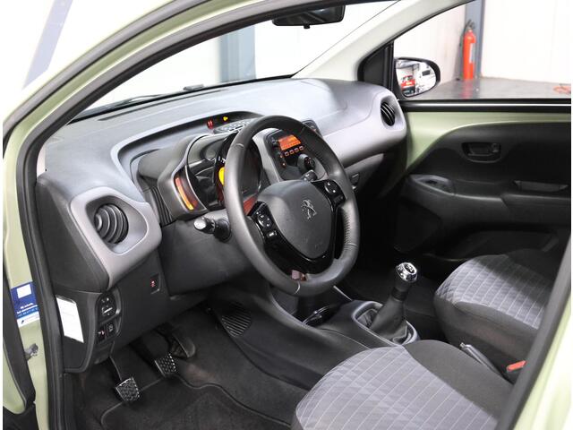 Peugeot 108 1.0 e-VTi Active | 1ste eigenaar | Airco | Bluetooth | LED | Start/Stop Systeem | Buitenspiegels elektrisch verstel -en verwarmbaar | Isofix | Privacy Glass |