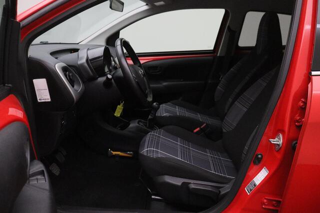 Peugeot 108 1.0 e-VTi Active 2018 | Airco | Stuurwiel Multifunctioneel | Elektrische Ramen | Lichtmetalen Velgen | LED Dagrijverlichting | 2 Sleutels | Nationale Autopas