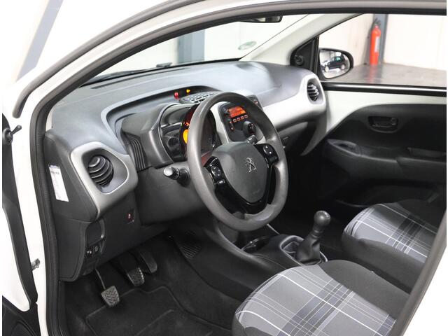 Peugeot 108 1.0 e-VTi Blue Lion | Airco | Bluetooth | LED | Start/Stop Systeem | Buitenspiegels elektrisch verstel -en verwarmbaar | Isofix |