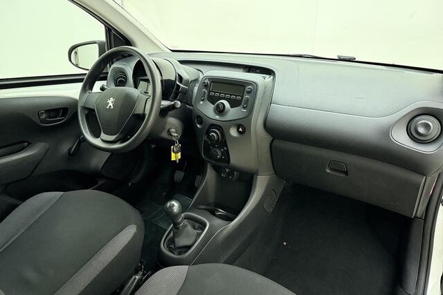 Peugeot 108 1.0 e-VTi Access 68 pk | Stuurbekrachtiging | Zuinige motor | Radio/USB | BTW Auto | 3drs