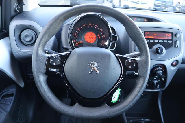 Peugeot 108 1.0 e-VTi Active 1e Eigenaar | Volledig Onderh | NAP | BTW | Airco | Bluetooth | LED | Elek Ramen | Premium Pack | Start/Stop | Hill-Hold