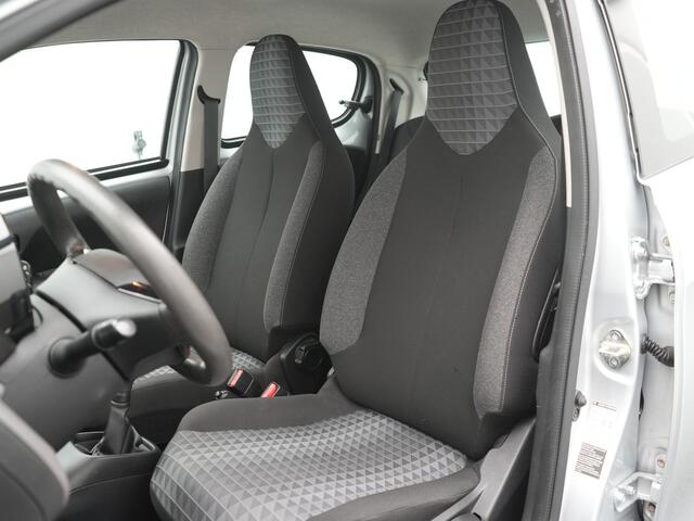 Peugeot 108 1.0 e-VTi Active - RIJKLAARPRIJS - Airco - DAB - Bluetooth