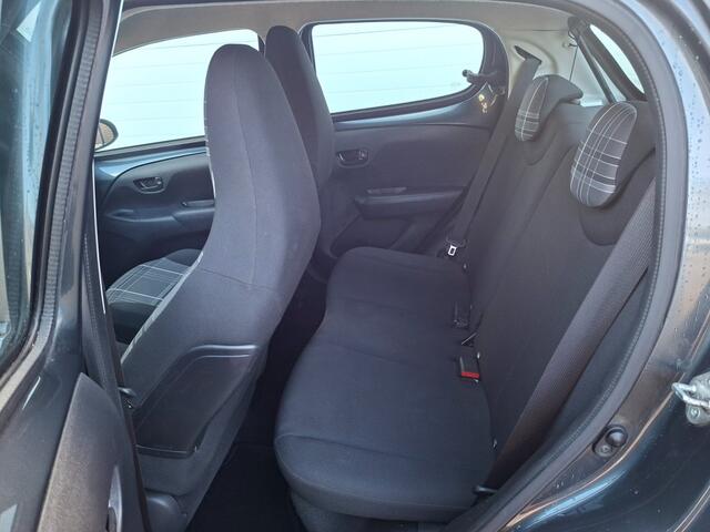 Peugeot 108 1.0 E-VTI ACTIVE / airco / 5 deurs / led