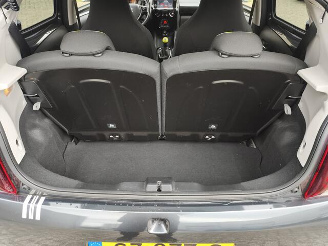 Peugeot 108 Allure 1.0 e-VTi 72, NL auto, dealer onderhouden, 1 eigenaar