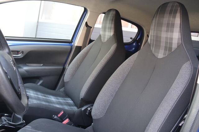 Peugeot 108 1.0 e-VTi Allure, Carplay, Camera, Airco