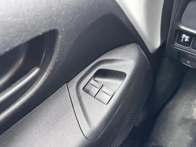Peugeot 108 1.0 e-VTi Active Airco/Bluetooth