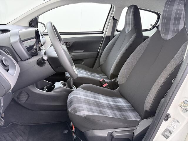 Peugeot 108 1.0 e-VTi 5Drs Airco Bluetooth Elek.Ramen Pack Premium Active Isofix ESP Mistlampen Origineel Nederlanse Auto